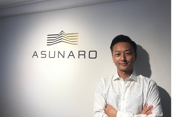 投資成功への道筋を示すイメージ